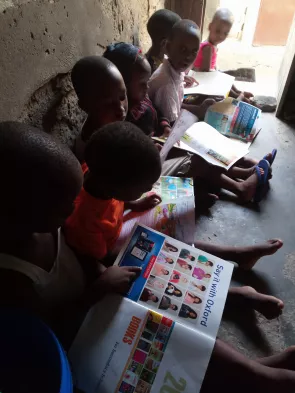 Watoto na Vitabu project